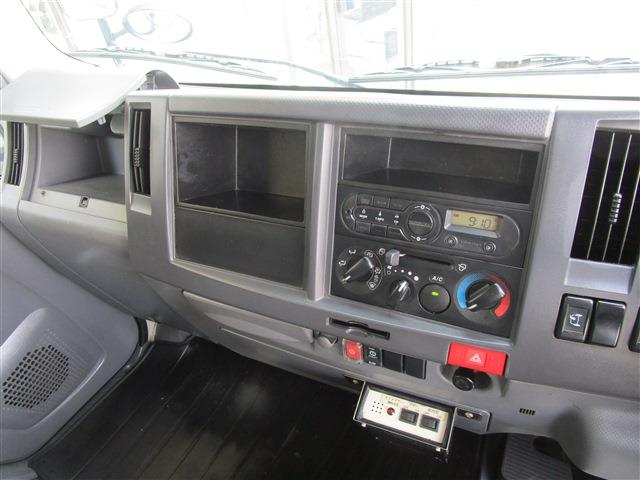 Isuzu Elf 10