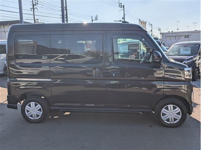 Daihatsu Atrai 9