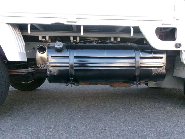 Mazda Bongo Truck 11
