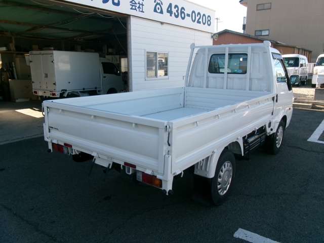 Mazda Bongo Truck 2