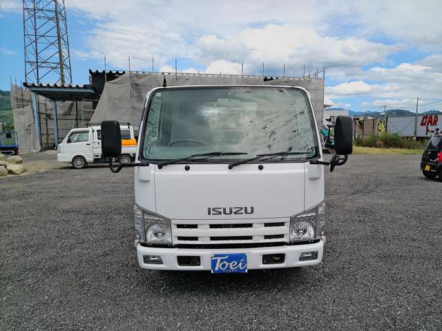 Isuzu Elf 2