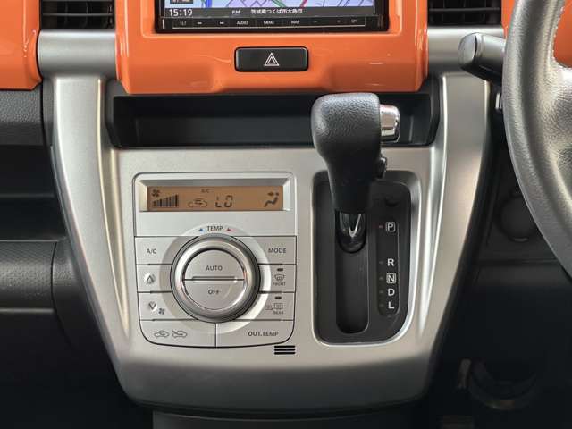 Mazda Flair Crossover 9