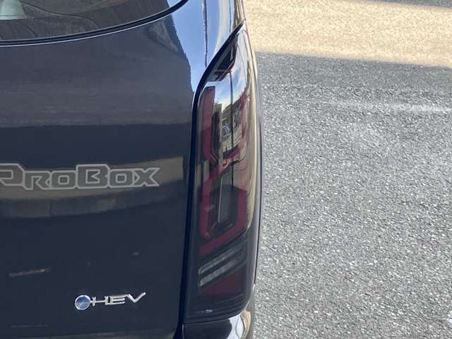 Toyota Probox Van 4