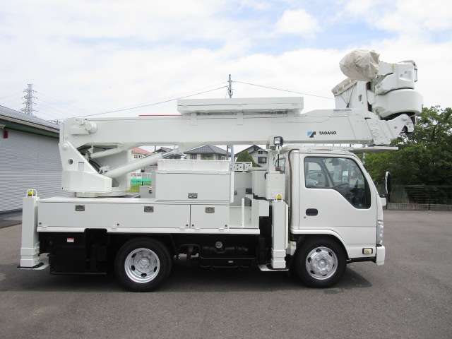 Isuzu Elf 6