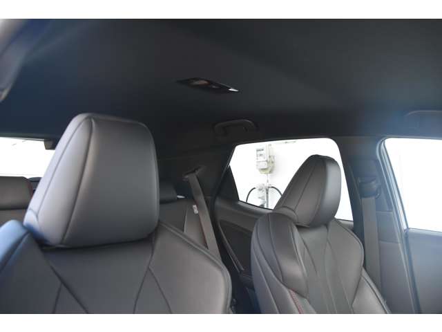 Lexus LBX 8