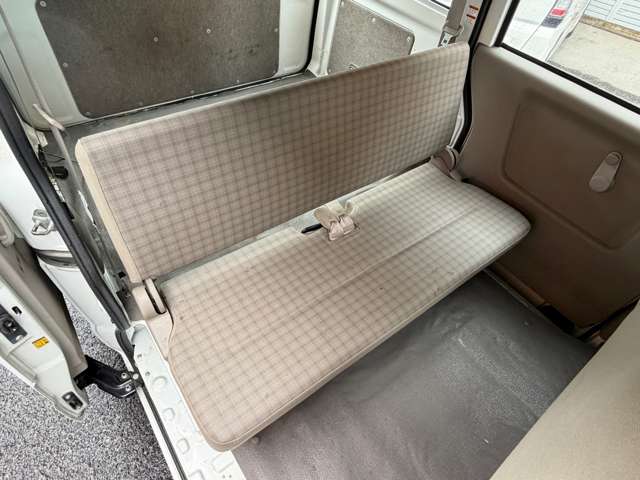 Suzuki Every 12