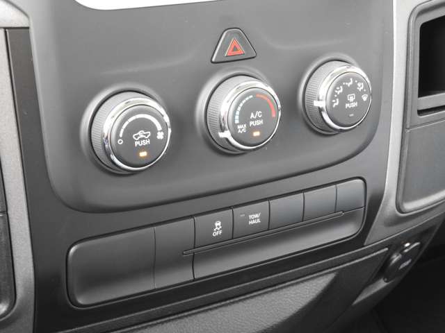 Dodge Ram 9