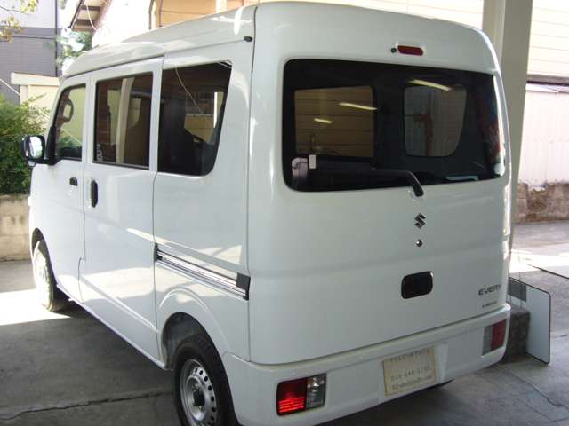 Suzuki Every 12