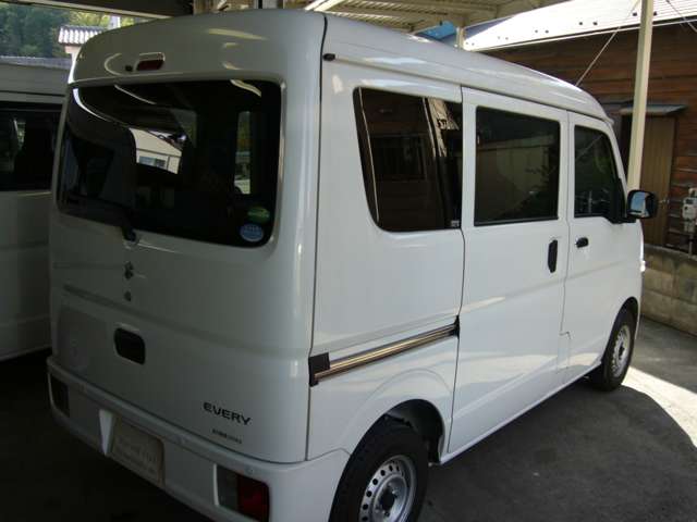 Suzuki Every 9