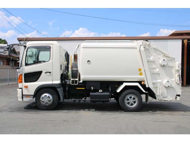Hino Ranger 4