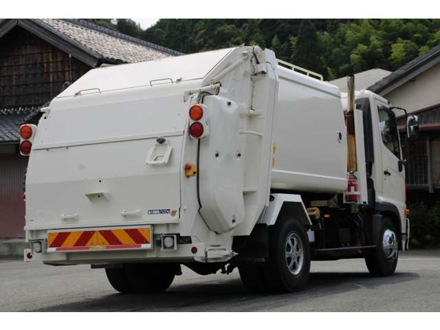 Hino Ranger 7