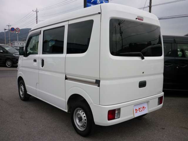 Nissan NV100 Clipper 8
