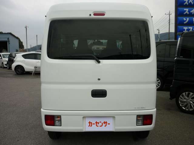 Nissan NV100 Clipper 9