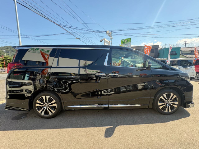 Toyota Alphard 10