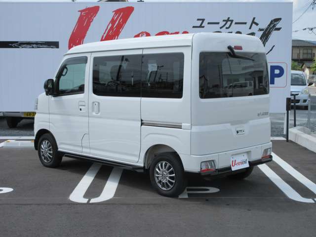 Daihatsu Atrai 5