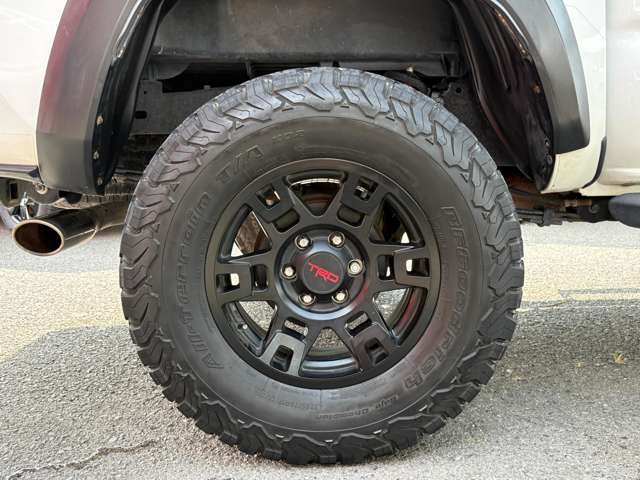 Toyota Tacoma 12