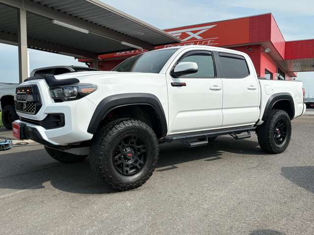Toyota Tacoma 4