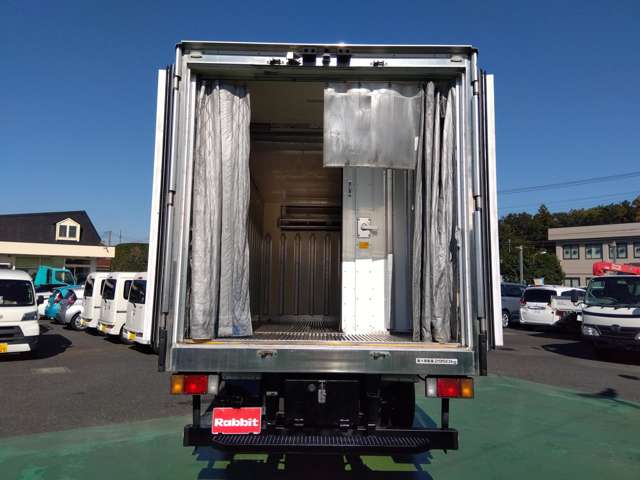 Isuzu Elf 10