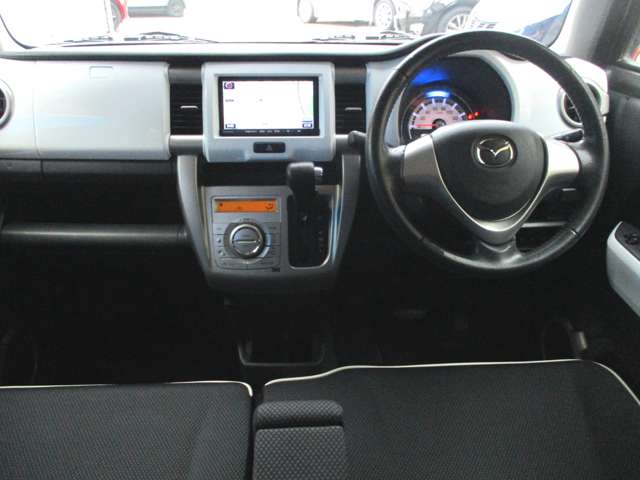 Mazda Flair Crossover 6