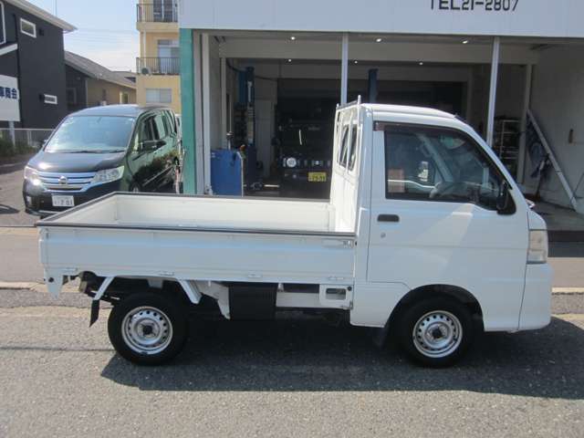 Daihatsu Hijet Truck 4