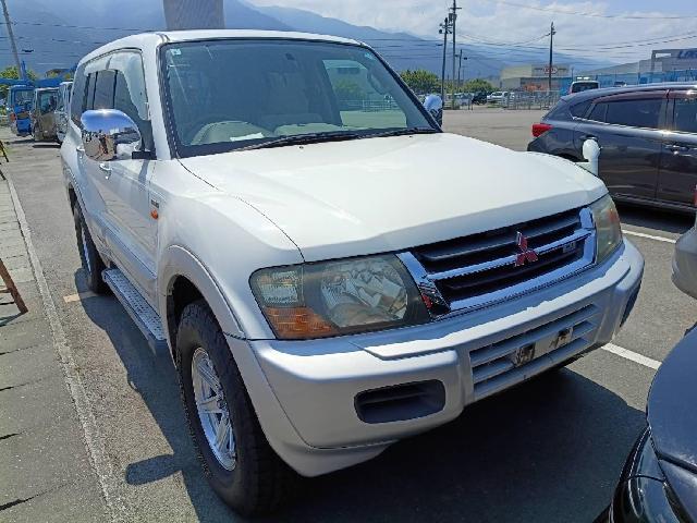 Mitsubishi Pajero 4