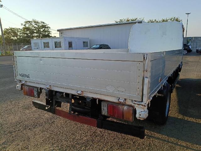 Isuzu Elf 5