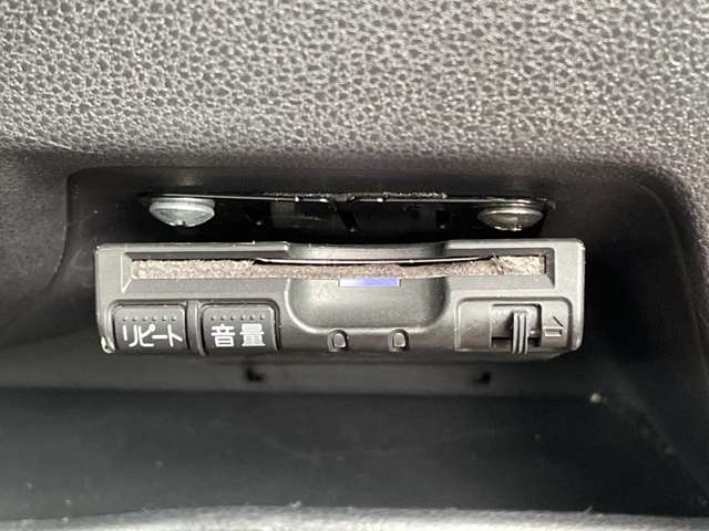 Daihatsu Hijet Deck Van 9