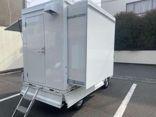 Mazda Scrum Truck 4
