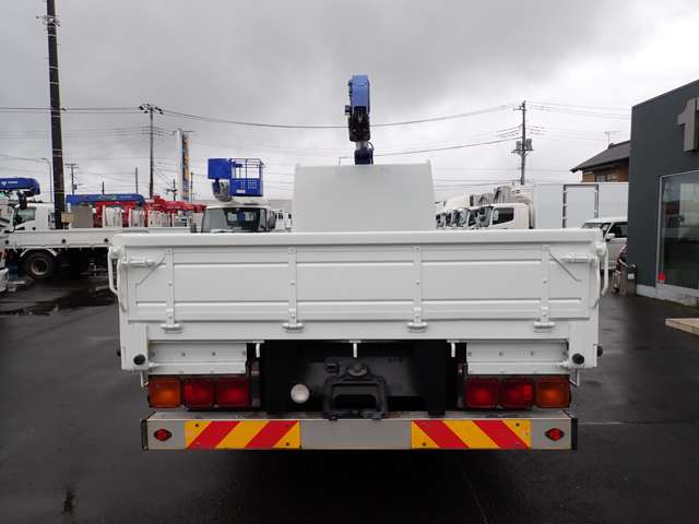 Mitsubishi Fuso Fighter 7