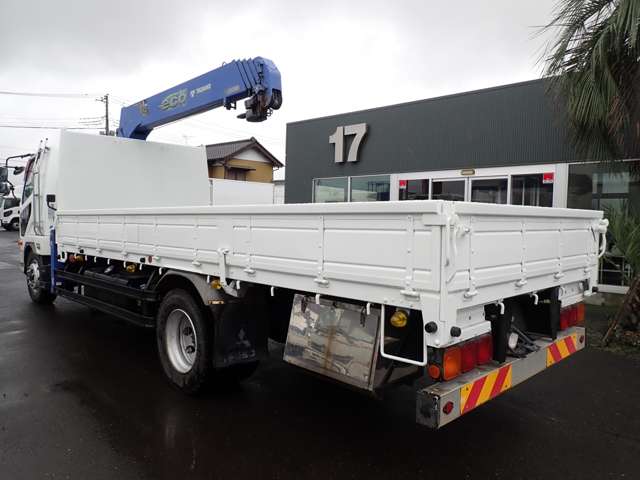 Mitsubishi Fuso Fighter 8