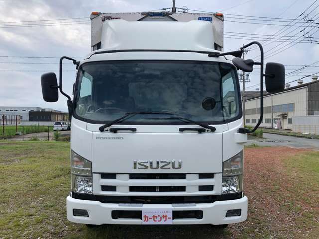 Isuzu Forward 3