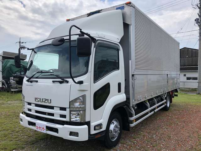 Isuzu Forward 4