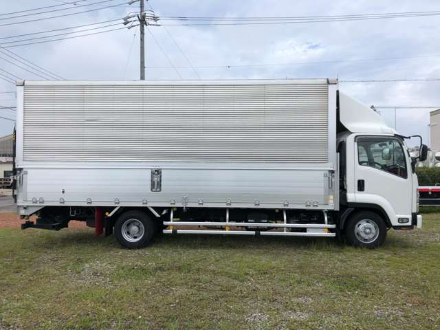 Isuzu Forward 5