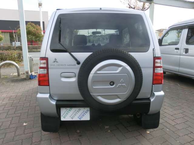 Mitsubishi Pajero Mini 3