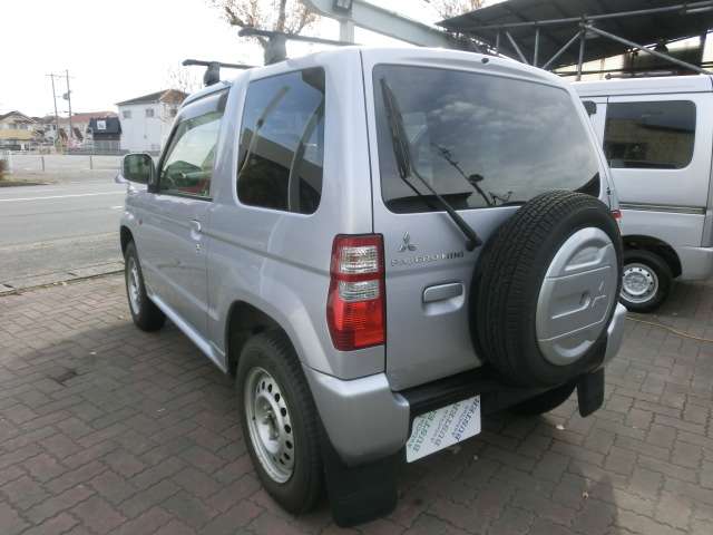Mitsubishi Pajero Mini 9