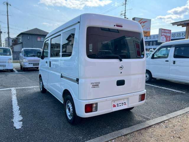 Nissan NV100 Clipper 3