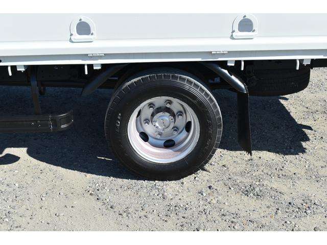 Mitsubishi Fuso Canter 11