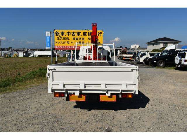 Mitsubishi Fuso Canter 7