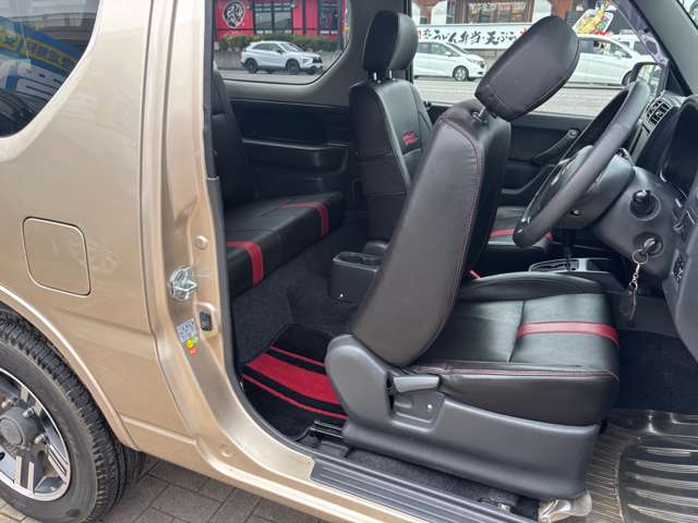 Suzuki Jimny 11