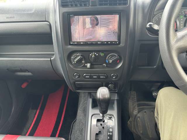 Suzuki Jimny 9