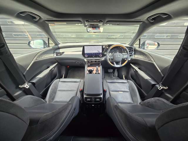 Lexus RX 7