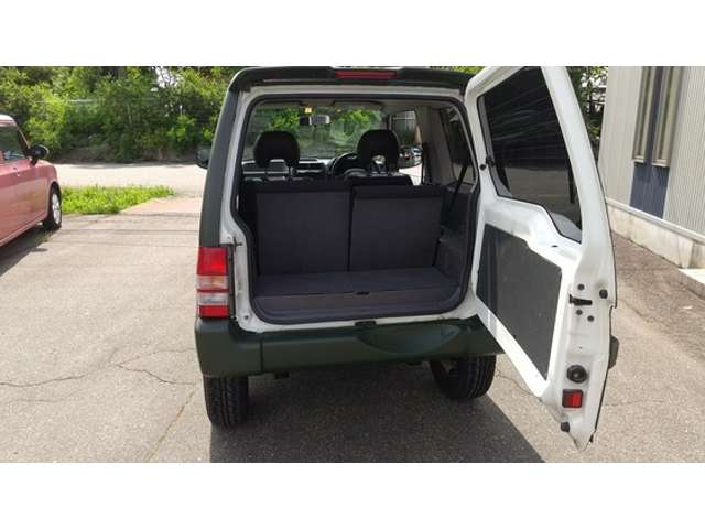 Mitsubishi Pajero Mini 7