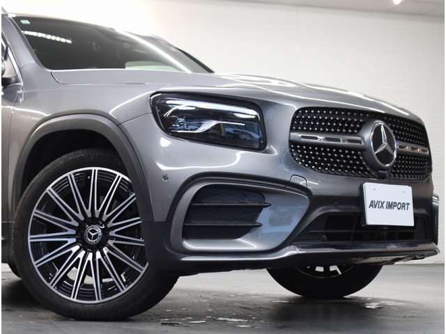 Mercedes-Benz GLB 5