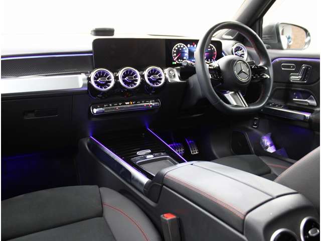 Mercedes-Benz GLB 8