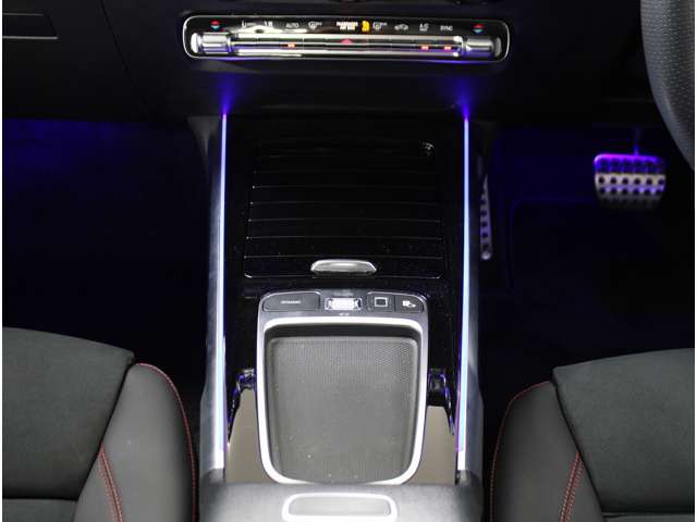 Mercedes-Benz GLB 10