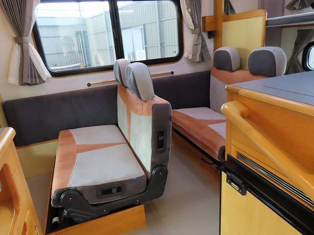 Mazda Bongo Truck 5