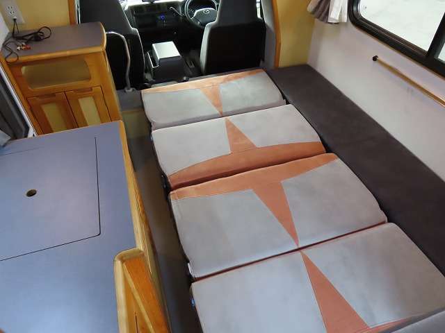Mazda Bongo Truck 6