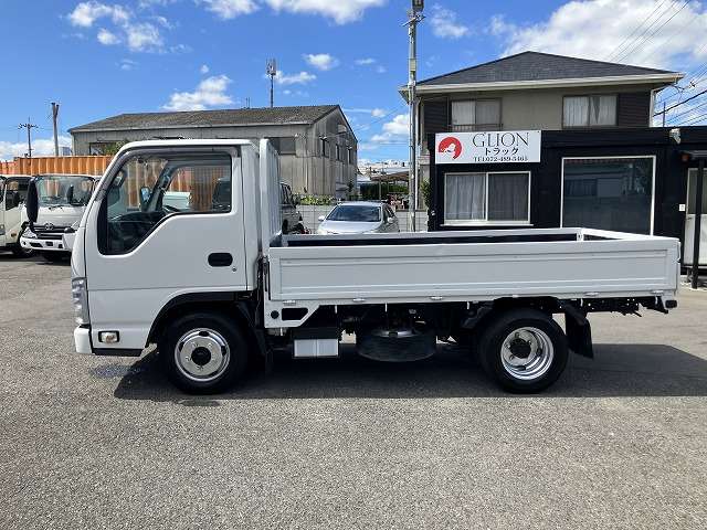 Isuzu Elf 4