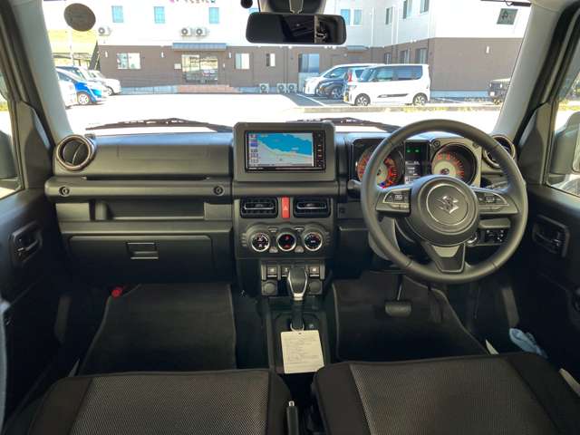 Suzuki Jimny 4