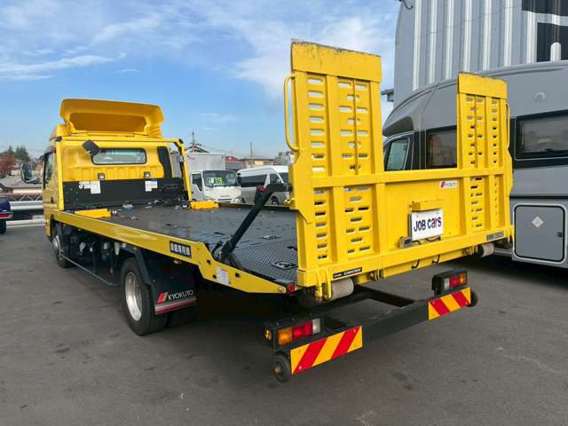 Mitsubishi Fuso Canter 5